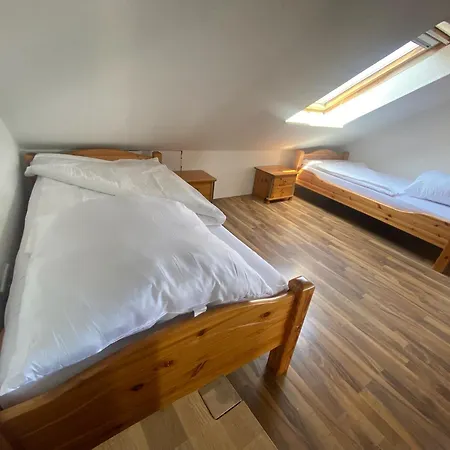 Apartment Grosses Monteurhaus In